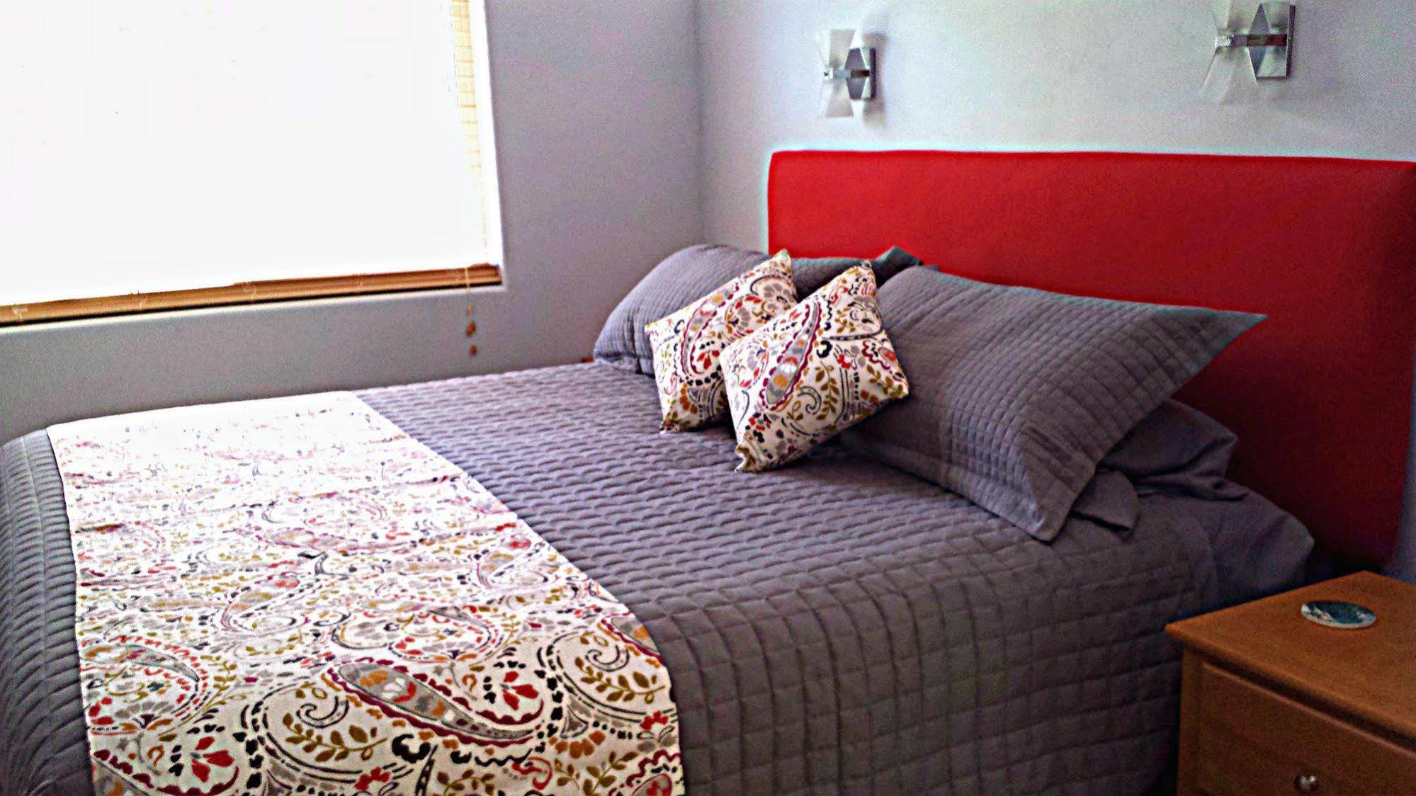 Lucinda'S Country Inn Somerset 외부 사진